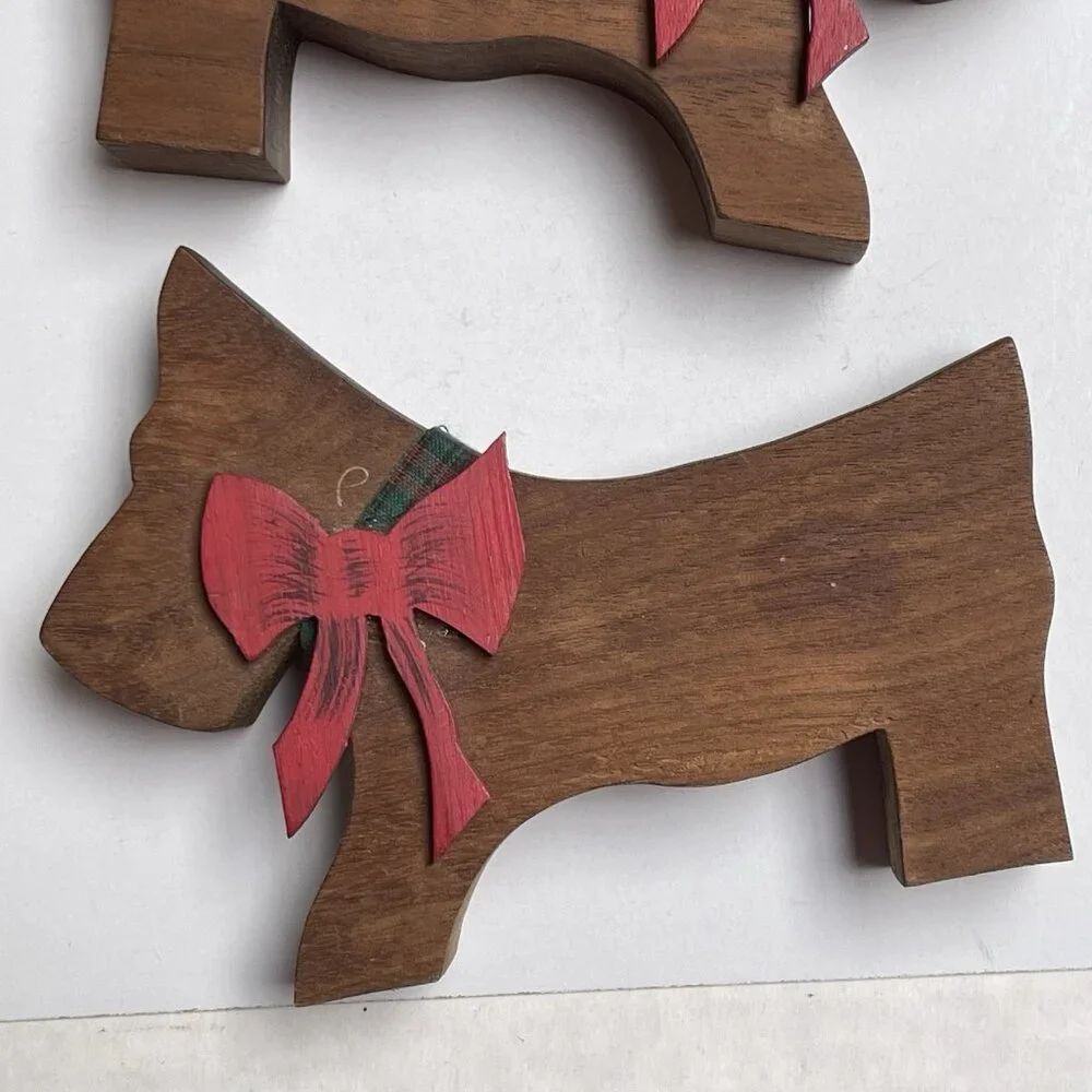 Wooden Scotty Dog Terrier Figurine Red Bow Git Christmas Decor Home Putppy